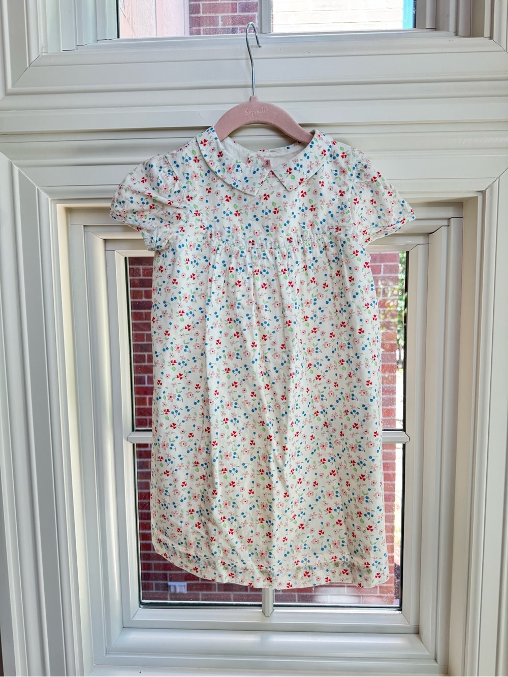 Bonpoint White Floral Peter Collar with Red & Blue Flowers
